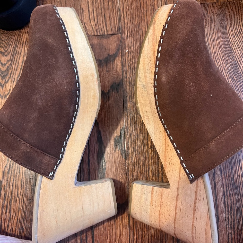 Free People Clogs - Size 9